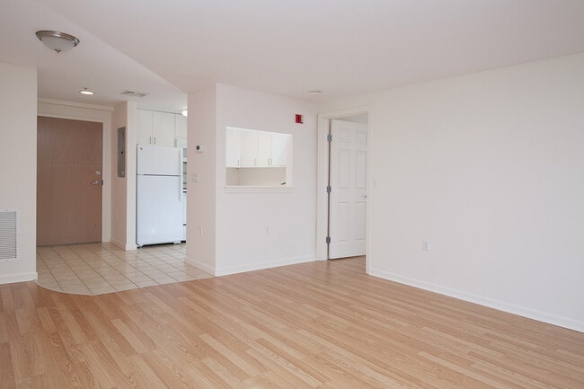 Concord Crossing, Concord, MA 01742 - photo 6