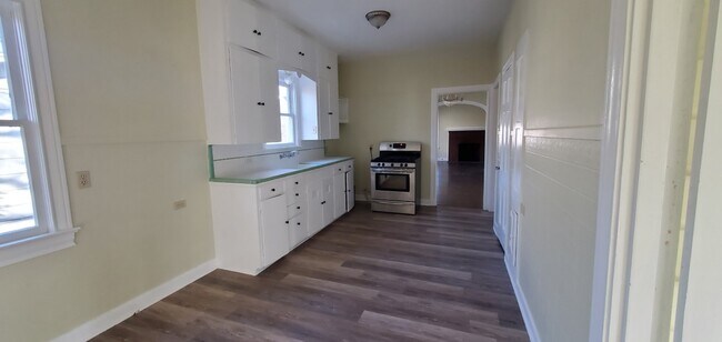 1934 Mckinley Ave unit A, San Antonio, TX 78210 - photo 7