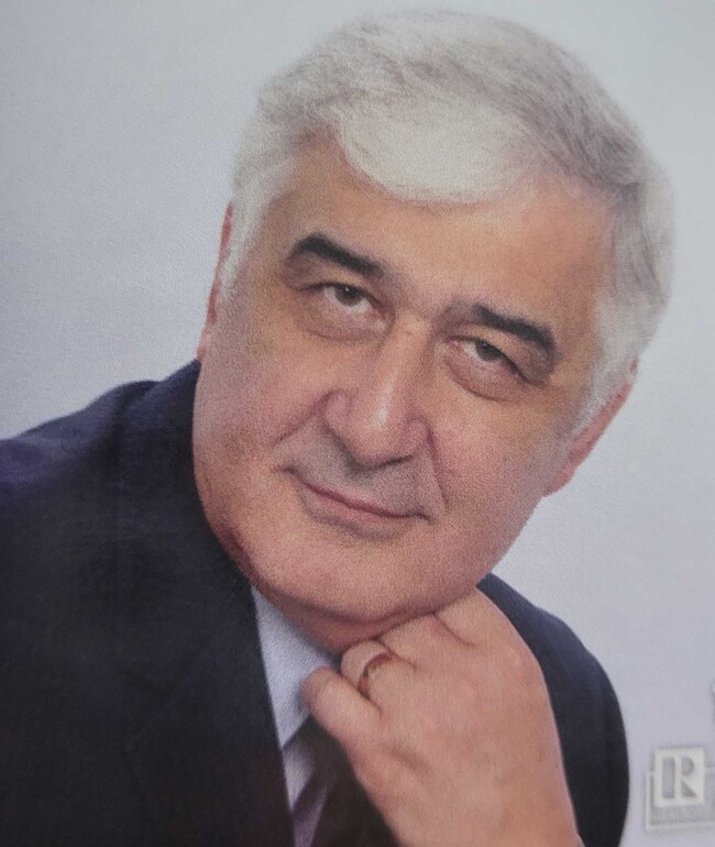 Agent Photo