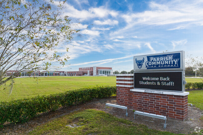 Located in Parrish, Parrish Community High School is an above average, public school.