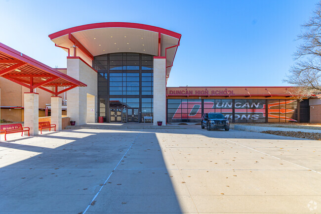 Duncan High School