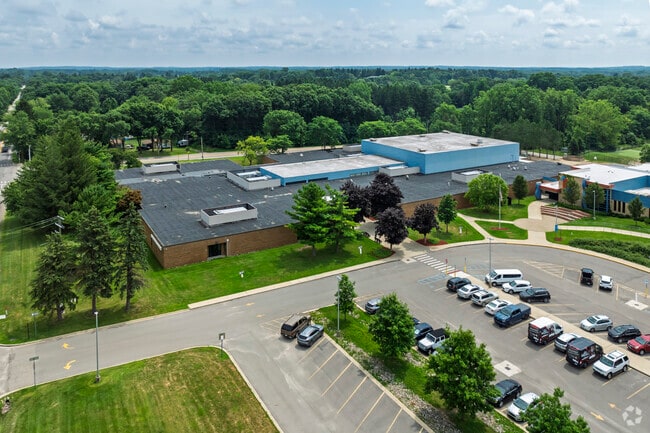 Discover excellence in education at Navigator School.