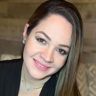 Vivian Pascual
