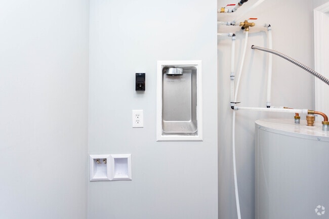 Sycamore Apartments, Kokomo, IN 46901 - photo 3