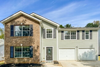 62 Lake Crossing Ct, Fayetteville, GA 30215