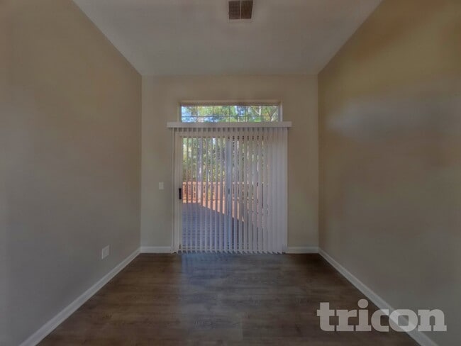 172 Cherry Grove Dr, West Columbia, SC 29170 - photo 5