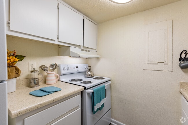 Beacon Ridge, College Park, GA 30349 - photo 5