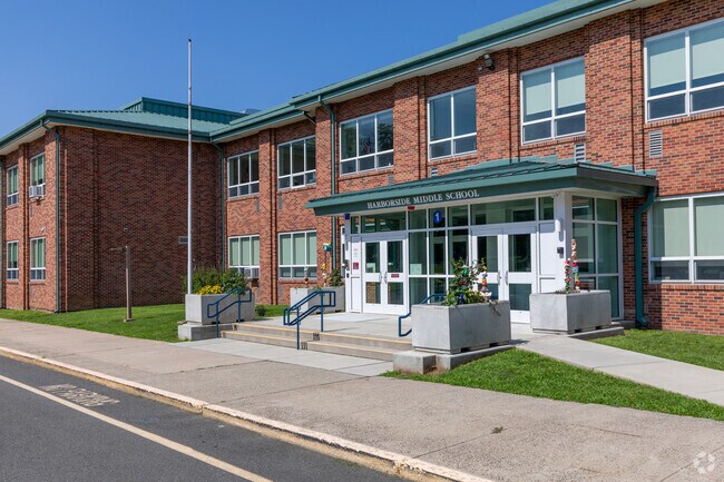 Post Road North students continue their education at Harborside Middle School.