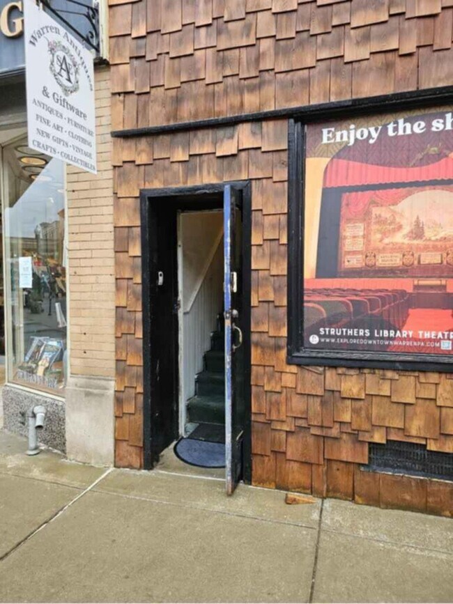 211 Liberty St Unit 1, Warren, PA 16365