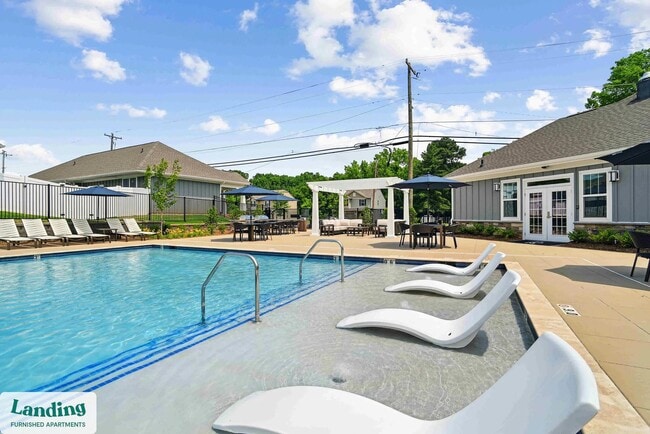 1720 Rocky River Rd unit 2740-B, Charlotte, NC 28213 - photo 3