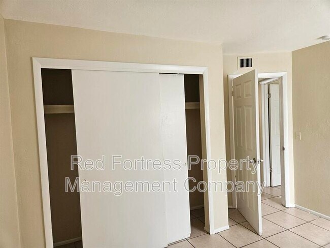 2510 Central Ave unit 2, Fort Myers, FL 33901 - photo 3