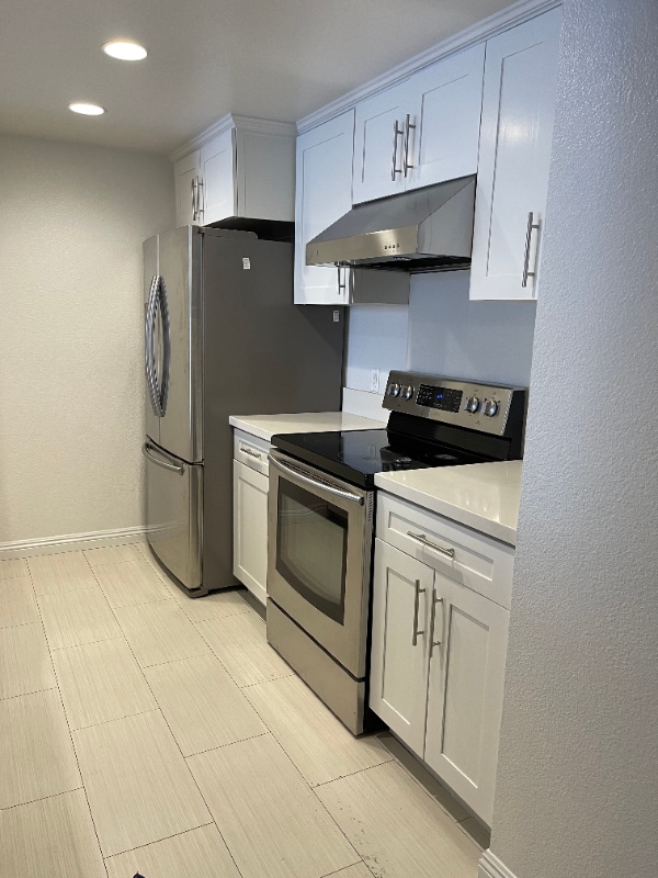 600 W 9th St Unit 1206, Los Angeles, CA 90015