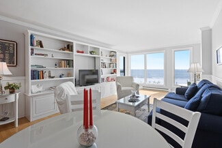 1 Seacliff Ave Unit 4B, Old Orchard Beach, ME 04064