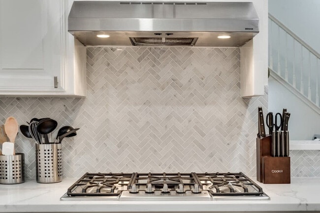 3933 Wisteria Ln unit ID1019504P, Haltom City, TX 76137 - photo 4