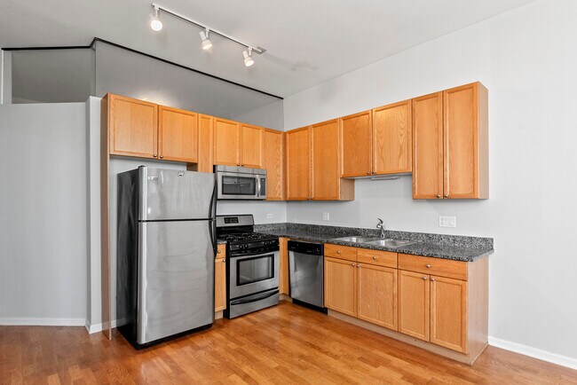 Marquee Tower unit P202, Chicago, IL 60605 - photo 2