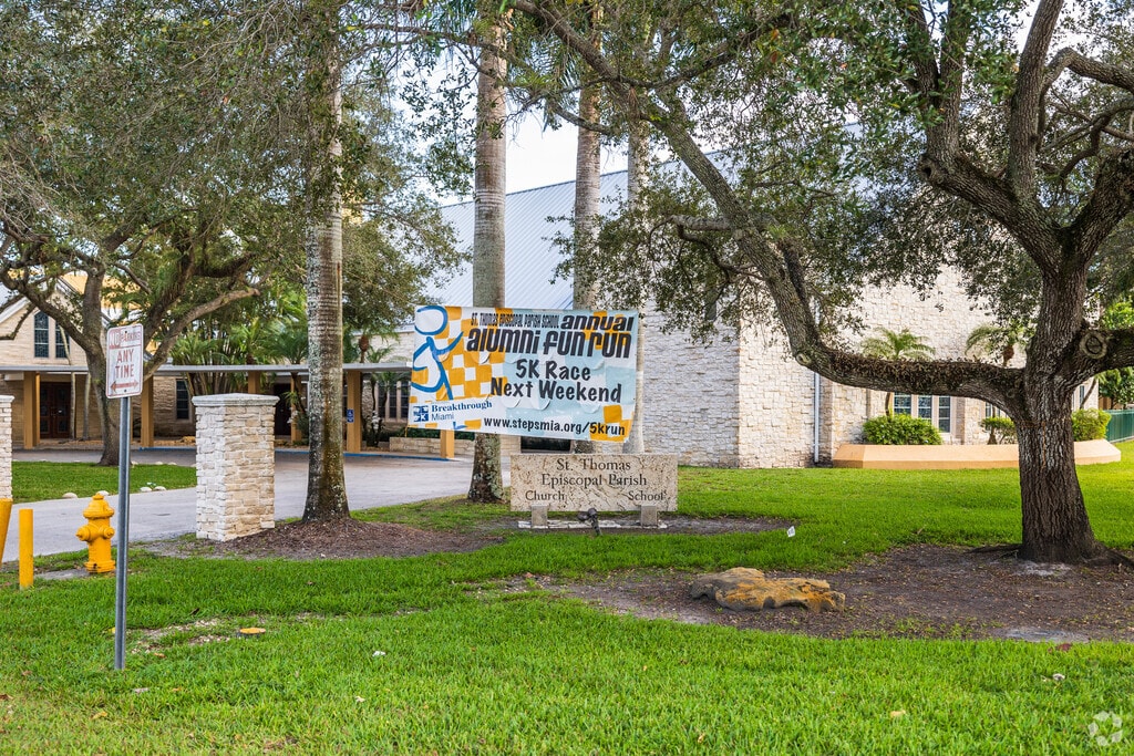 St. Thomas Episcopal Parish School in South Miami, FL is a great school to enroll your child.