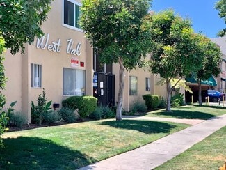 20404 Cohasset St, Los Angeles, CA 91306