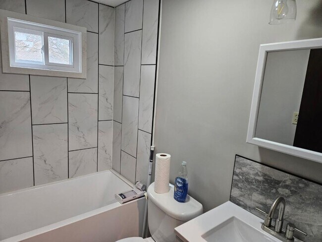 11 Willow Ave unit 1st Floor, Cortland, NY 13045 - photo 5