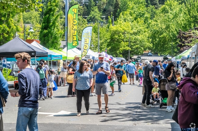 The Mercer Island Farmers Market sets up every Sunday in the summer.