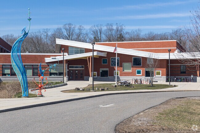 Ocean Avenue Elementary School serves students in kindergarten through fifth grade.