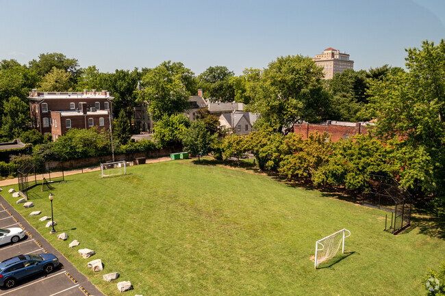 The New City School students are able to participate in a variety of athletic programs.