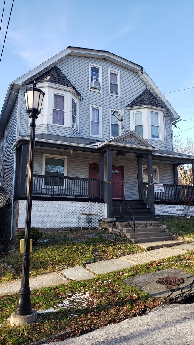 425 Taylor Ave unit 425, Scranton, PA 18510 - photo 3