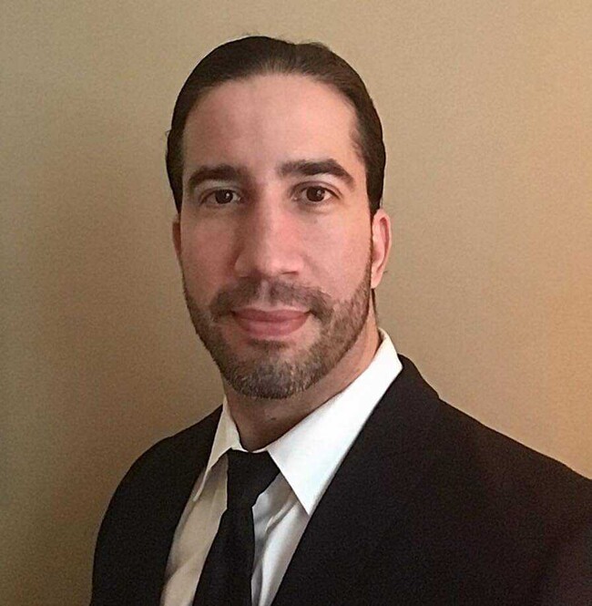 Agent Photo