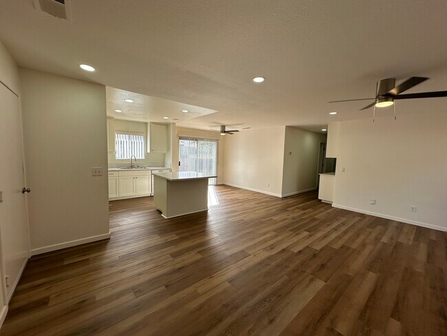 1371 Marline Ave, El Cajon, CA 92021 - photo 6