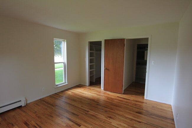 Campbell Manor, Royal Oak, MI 48067 - photo 2