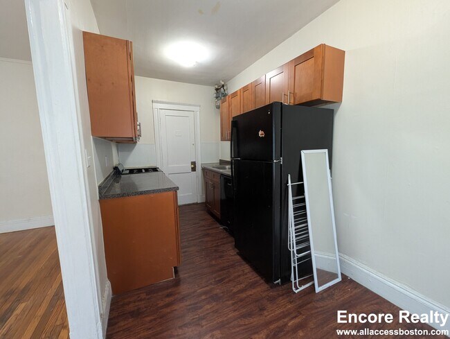 1167 Boylston St unit 20, Boston, MA 02215 - photo 3