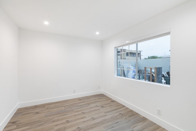 Experience Modern Living: Renovated 1 & 2 Bedroom Homes in Prime Culver City!, Los Angeles, CA 90034 - photo 5