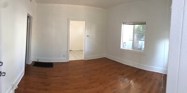 1234 17th St unit Front, Santa Monica, CA 90404 - photo 2
