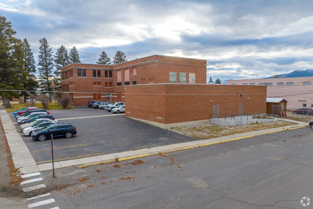 Powell County High School in Deer Lodge prepares students for success through academics, sports, and leadership opportunities.