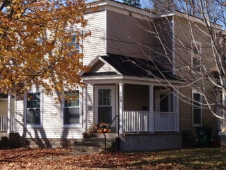 569 Lovett Ave SE, East Grand Rapids, MI 49506