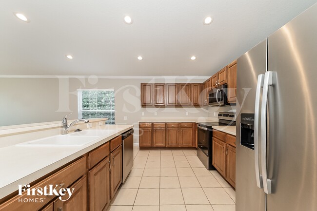 5825 100th Ave E, Parrish, FL 34219 - photo 6