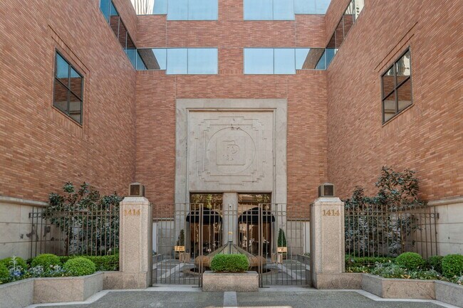 1414 SW 3rd Ave unit 2702, Portland, OR 97201 - photo 6