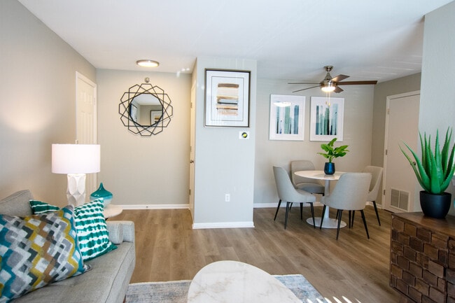 Park Edge Apartments, Lenexa, KS 66219 - photo 3