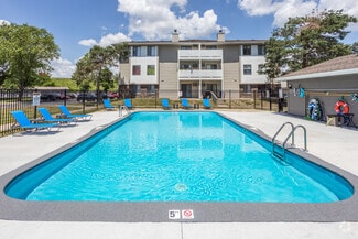 238 52nd St, West Des Moines, IA 50265