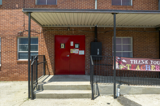 R.A Christian Academy in the Hueytown area offers a small faculty to student ratio.