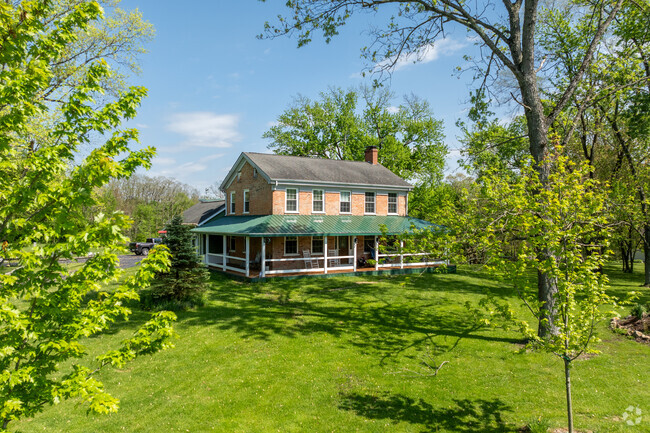 High-end homes on large lots can be found throughout University Park.
