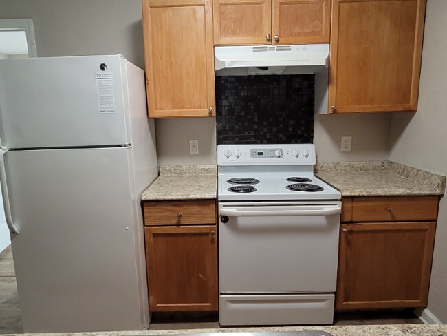 1329 Nylic St unit 1B1, Tallahassee, FL 32304 - photo 6