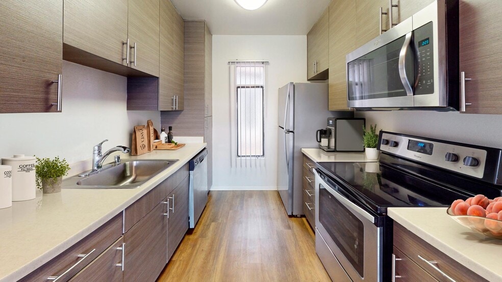 Missions at Back Bay, Costa Mesa, CA 92626 - photo 1