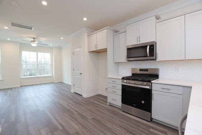 7861 Alexandria Dr, Chesterfield, VA 23832 - photo 7