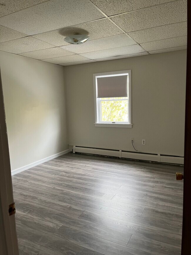 5 Webster Place Unit 2, Worcester, MA 01603