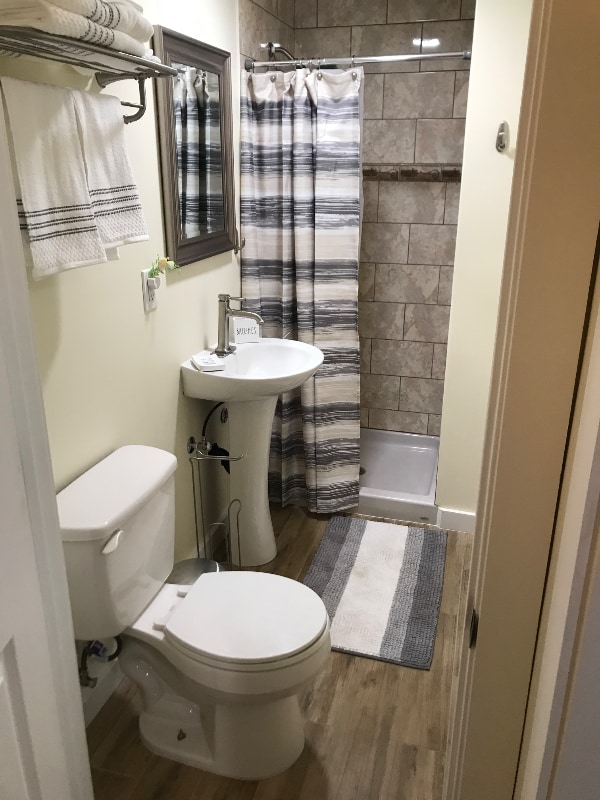 1540 W 126th St, Los Angeles, CA 90047