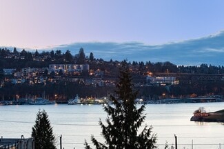 256 E Roanoke St, Seattle, WA 98102