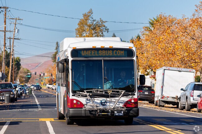 Convenient bus routes connect Summerset to Livermore and the broader Tri-Valley area.
