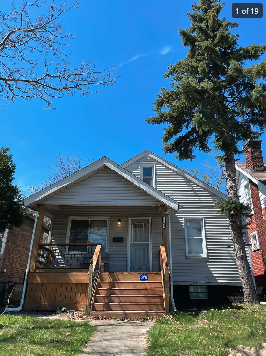 15499 Holmur St, Detroit, MI 48238
