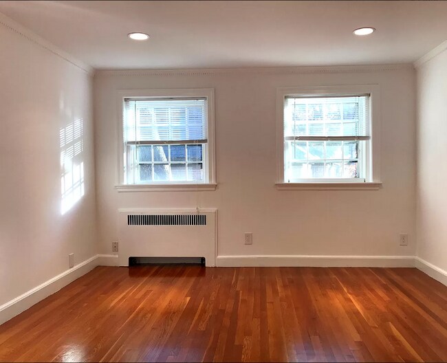 67 Wyman St unit 2, Waban, MA 02468 - photo 5