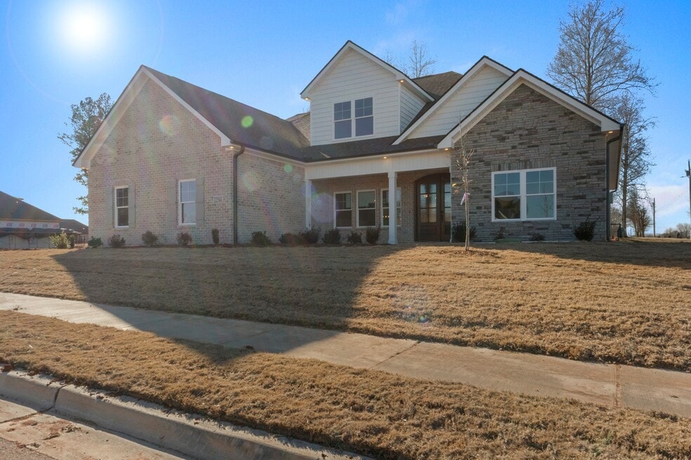 22541 Players Ln, Athens, AL 35613 - photo 1